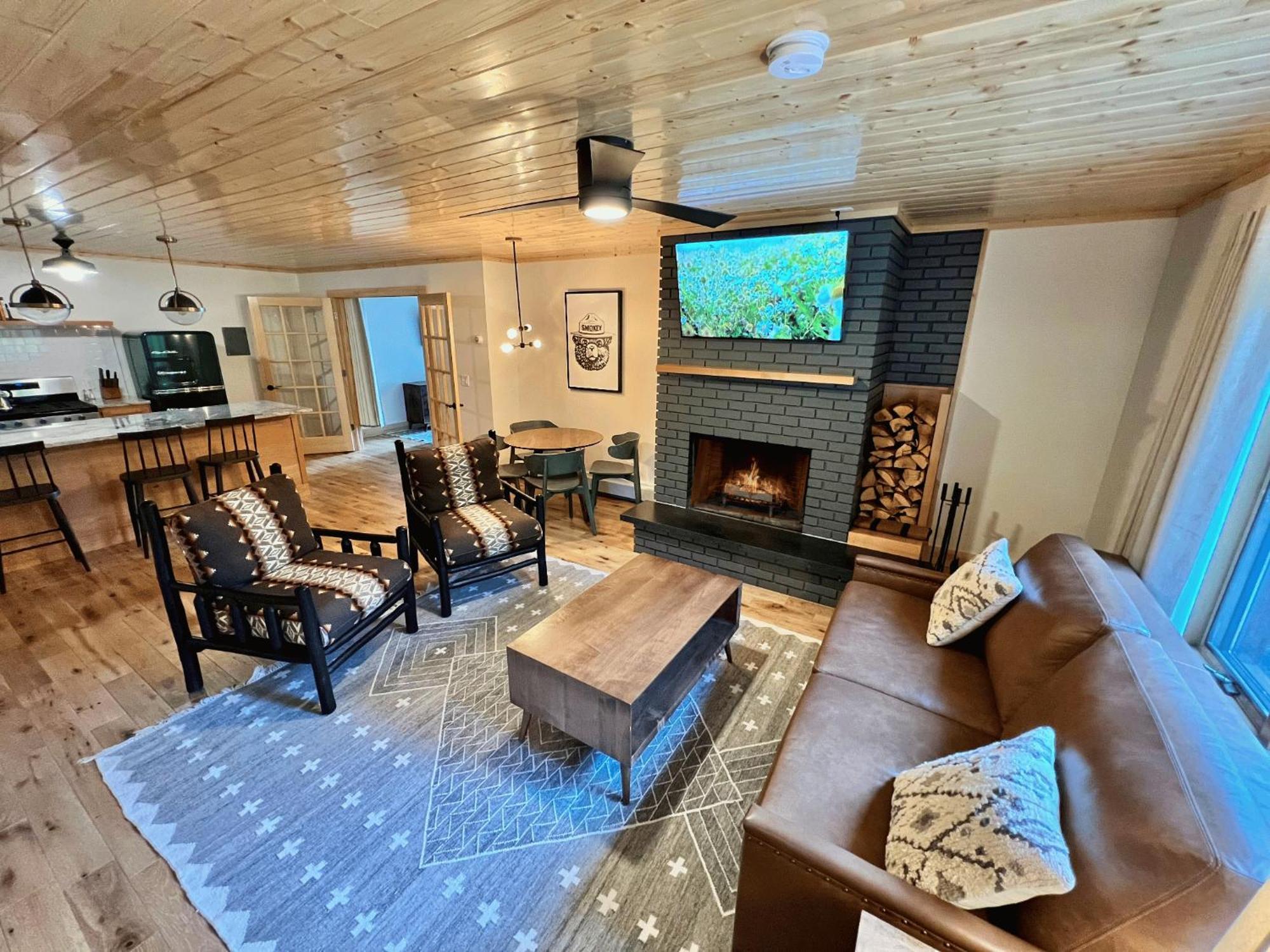 Thomsonite Inn On Lake Superior Grand Marais Phòng bức ảnh