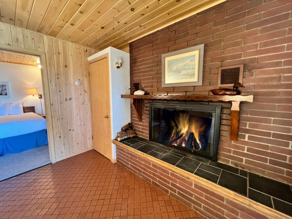 Thomsonite Inn On Lake Superior Grand Marais Ngoại thất bức ảnh